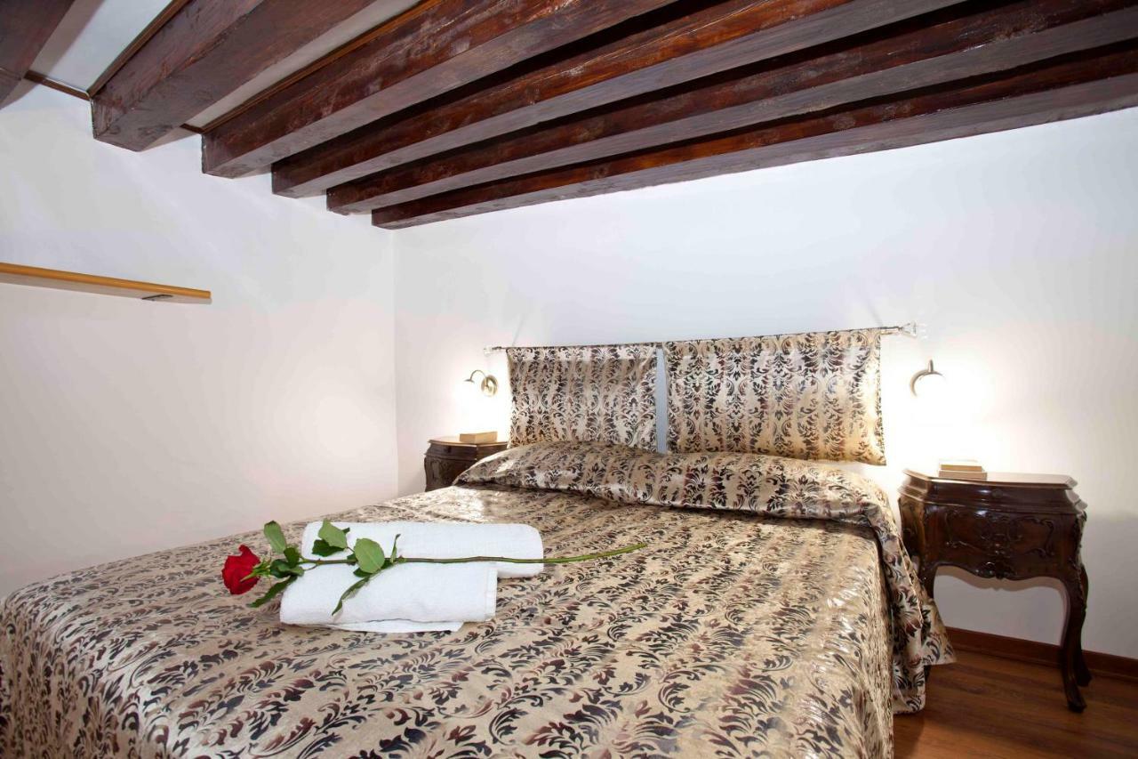 Di.Gianfranco Piano Nobile Apartment Венеция Екстериор снимка